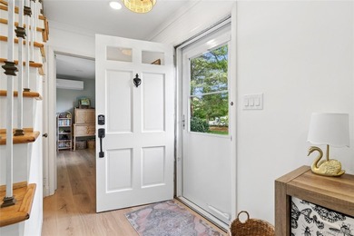 Renovated turn-key beach house in the coveted Rampasture Point - photo 14
