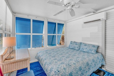 This charming and meticulously maintained property is perfect - photo 18
