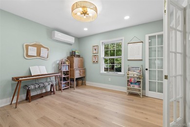Renovated turn-key beach house in the coveted Rampasture Point - photo 25