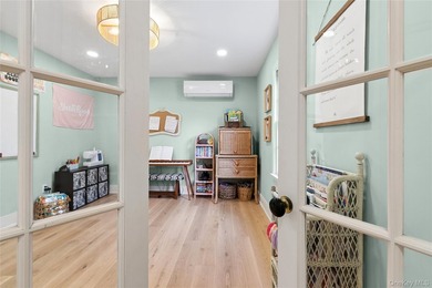 Renovated turn-key beach house in the coveted Rampasture Point - photo 28