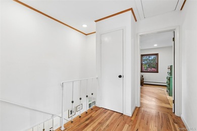 Renovated turn-key beach house in the coveted Rampasture Point - photo 29