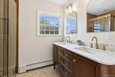 Renovated turn-key beach house in the coveted Rampasture Point - photo 38