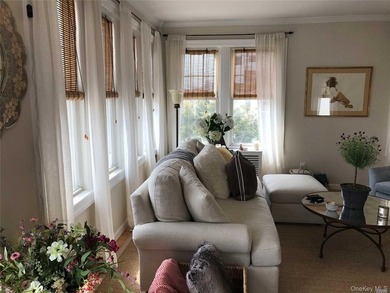 Live the Beachside lifestyle in Long Beach with this beautifully - photo 2