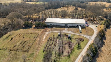 A 27,000 +/- square feet of industrial building on 50 +/- acres - photo 2