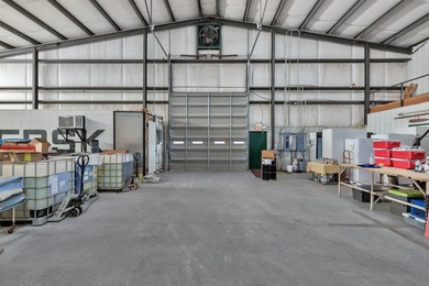 A 27,000 +/- square feet of industrial building on 50 +/- acres - photo 5