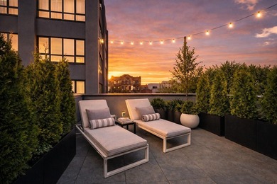 A rare three bedroom duplex with expansive private outdoor space - photo 14
