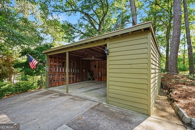 Welcome to this beautiful 3-bedroom, 2-bathroom home in the - photo 15