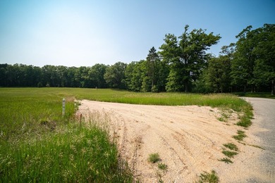 An exceptionally beautiful 1.25 acre building site that includes - photo 34