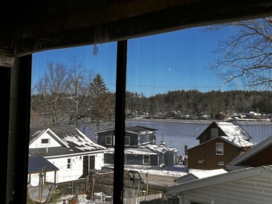 Baboosic Lake Home For Sale in Amherst New Hampshire