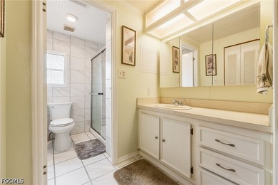 Welcome to your dream home in the prestigious Six Lakes Country - photo 20