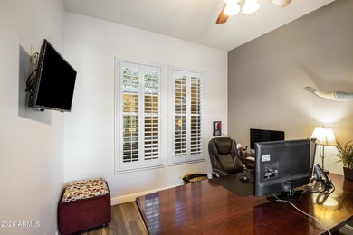 RESORT STYLE LIVING IN GATED WATERMARK AT OCOTILLO! This quality - photo 32