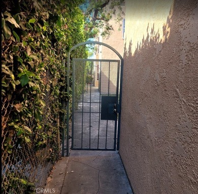 California Spanish Style in historic craftsman style - photo 6