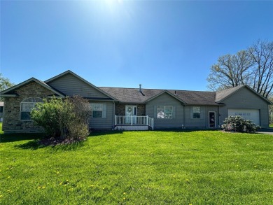 Lake Home For Sale in Linesville, Pennsylvania