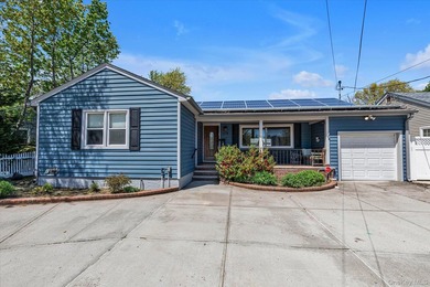 Welcome to This Beautiful Ranch Style Home. As You Enter in To - photo 1