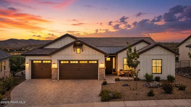 Perched above the fairways in the prestigious Prescott Lakes - photo 1