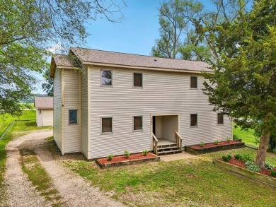 Lake Home For Sale in Wonder Lake, Illinois