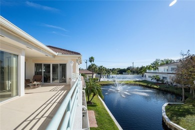 Indian River - Indian River County Condo Active Under Contract in Vero Beach Florida
