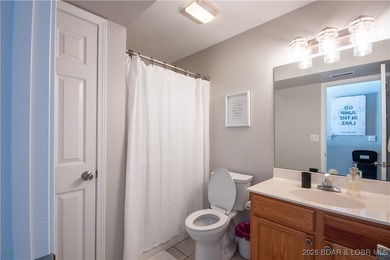 Small complex that is very well maintained and self managed to - photo 6