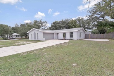 Completely renovated and move-in ready! This beautiful 4-bedroom - photo 4