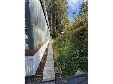 Discover your private coastal retreat in Shorepines Village, the - photo 27