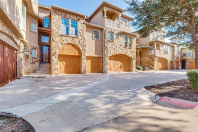 Lake Townhome/Townhouse For Sale in Grand Prairie, Texas