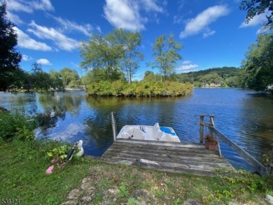 Lake Home For Sale in Jefferson, New Jersey