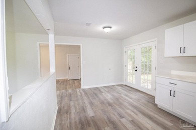 This adorable brick home offers 4 bedrooms and 2 full bathrooms - photo 10