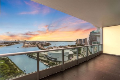 Rarely Available 02 Line - Best Floor plan in Downtown Miami!
