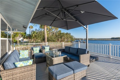 Just 1 hour from Tampa via Suncoast Parkway, this rare main - photo 35