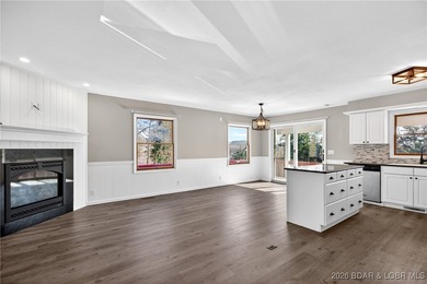 Lake of the Ozarks Home For Sale in Camdenton Missouri