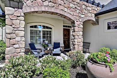 Stunning two-story home tucked away on Overlake Court in - photo 2