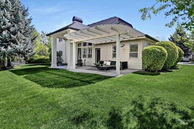 Stunning two-story home tucked away on Overlake Court in - photo 7