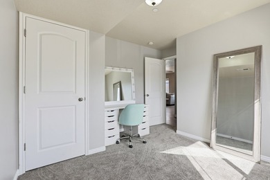 This bright and inviting 3-bedroom, 2-bathroom condo offers the - photo 17