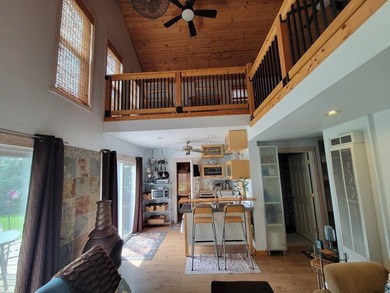 New Price! Waterfront Completely Furnished - Immaculate - photo 19
