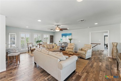 Nestled in the charming City of Rockport, Texas, Key Allegro - photo 22