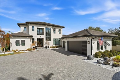 Lake Down Home For Sale in Windermere Florida