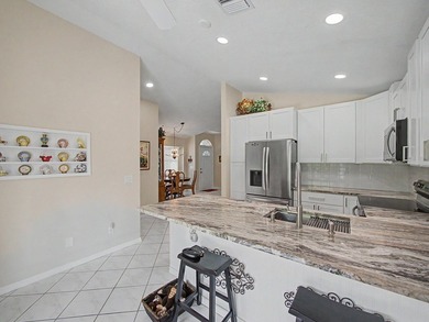 Welcome to this beautifully upgraded 3-bedroom, 2-bathroom home - photo 11