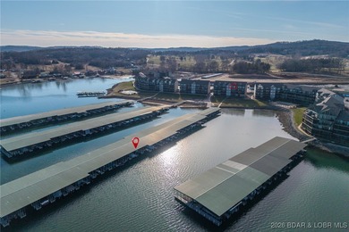 Top floor 2-bedroom loft unit spanning over 1400sqft and even