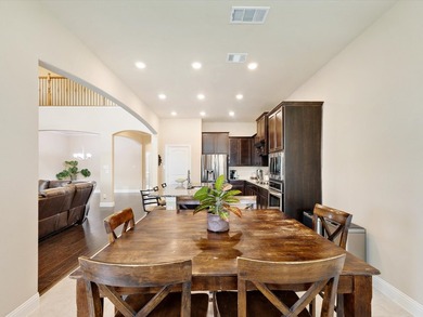 Welcome to this spacious and well-appointed home in Oak Point - photo 12