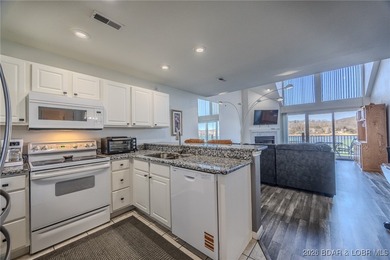 Top floor 2-bedroom loft unit spanning over 1400sqft and even