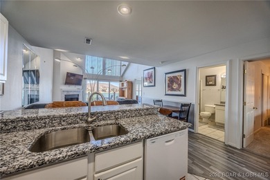 Top floor 2-bedroom loft unit spanning over 1400sqft and even