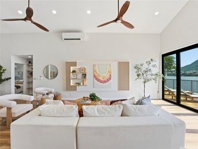 Beyond the palms and calm marina waters, this meticulously - photo 17