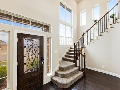 Welcome to this spacious and well-appointed home in Oak Point - photo 18
