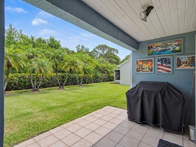 Welcome to this beautifully upgraded 3-bedroom, 2-bathroom home - photo 21