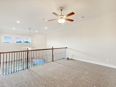 Welcome to this spacious and well-appointed home in Oak Point - photo 27