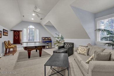 Welcome to this exceptional 4 bedroom, 3.5 bath home overlooking - photo 37