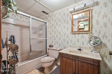 Welcome to your own private retreat! Situated on approximately 8 - photo 45