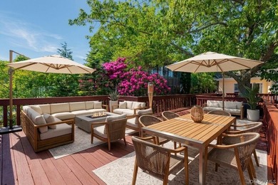 Rule Your Waterfront: West Cove's Crown Jewel Estate. Prepare to - photo 7