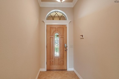 Beautifully designed home featuring freshly installed carpet - photo 3