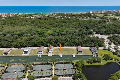 This exceptional homesite in Yacht Harbor offers the perfect - photo 11